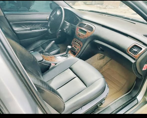 بيجو ٦٠٧ 2003 - صورة 4