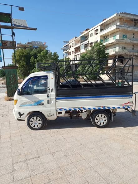 كيا كيا 2700 2006 - صورة 1