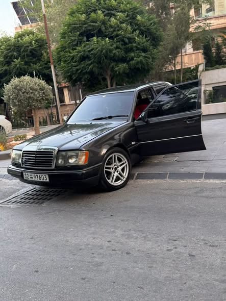 مرسيدس E230 1986 - صورة 3