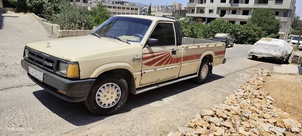 مازدا بيكاب 1993 - صورة 2