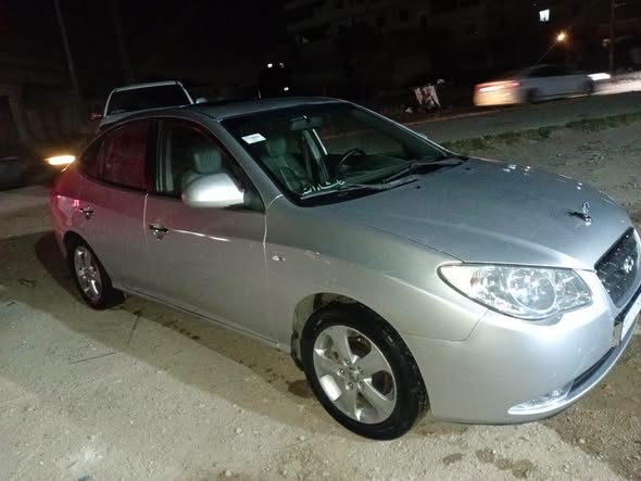 هيونداي افانتي 2008 - صورة 4