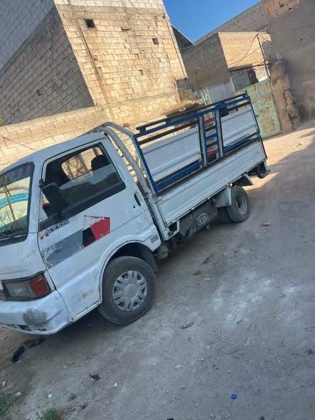 كيا كيا 4000 1997 - صورة 2