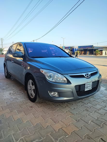 هيونداي i30 2010 - صورة 2
