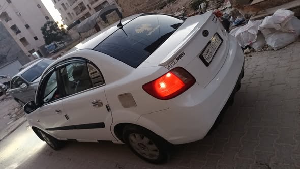 كيا ريو 2011 - صورة 2
