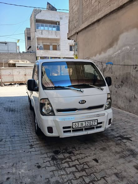 كيا 2700 2009 - صورة 1