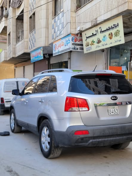 كيا سيرانتو 2011 - صورة 3