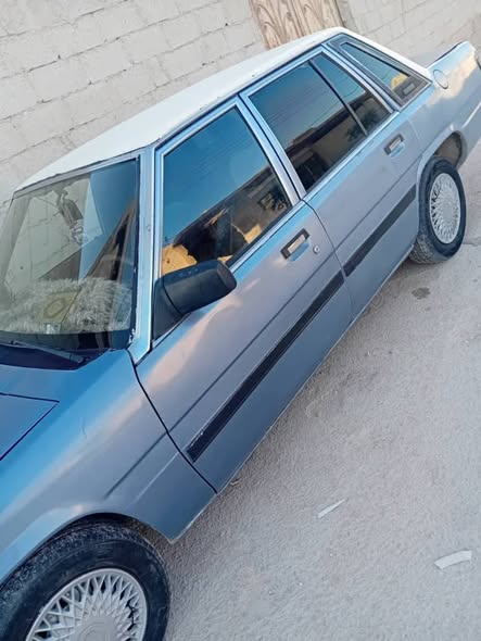 مازدا 626 1983 - صورة 2