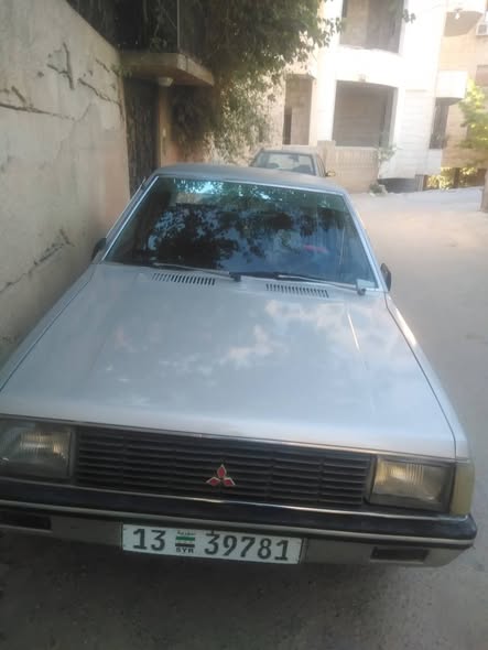 ميتسوبيشي لانسر 1983 - صورة 2