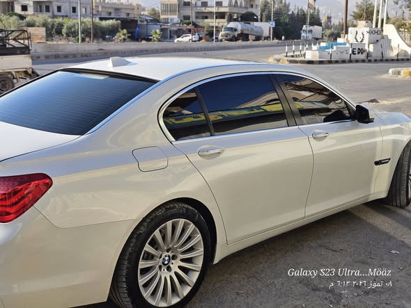 بي إم دبليو 730 Li 2012 - صورة 4