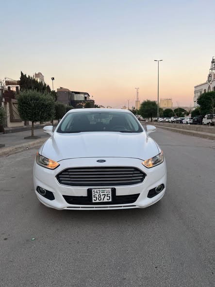 فورد فيوجن 2016 - صورة 1