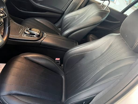 مرسيدس E300 2019 - صورة 5