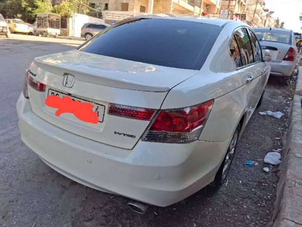 هوندا أكورد 2010 - صورة 5