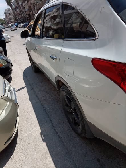 هيونداي فيراكروز 2011 - صورة 3