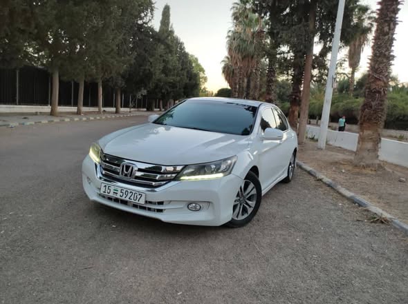 هوندا أكورد 2015 - صورة 1