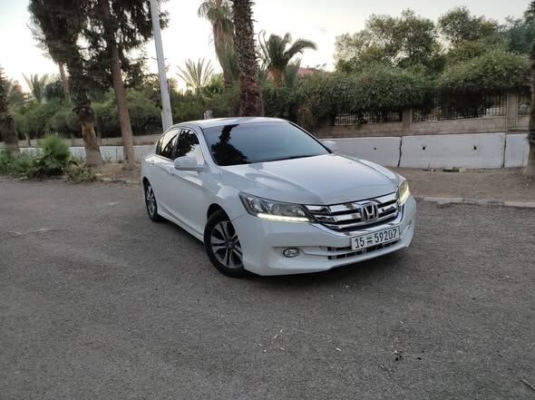 هوندا أكورد 2015 - صورة 2