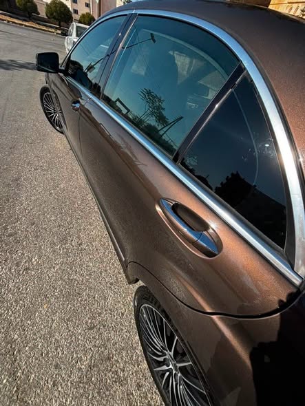 مرسيدس S350 2011 - صورة 4