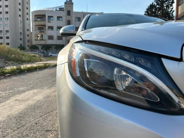 مرسيدس C300 2015 - صورة 5