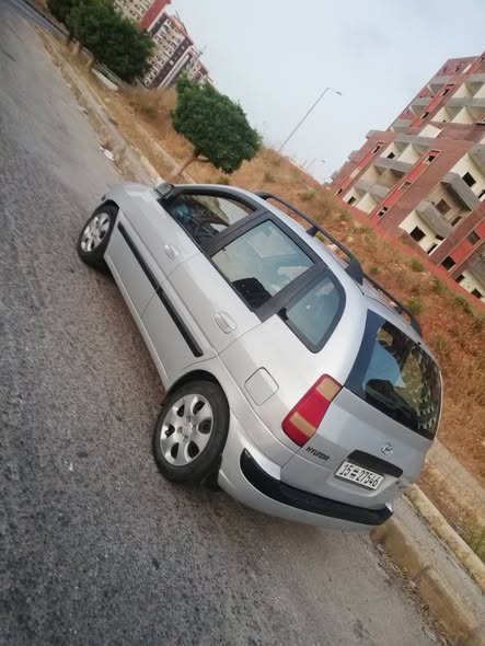هيونداي لافيتا 2005 - صورة 2