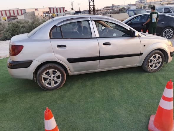 كيا ريو 2005 - صورة 5