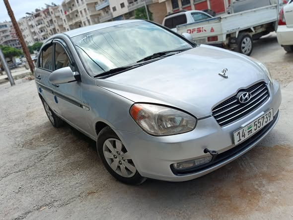 هونداي فيرنا 2008 - صورة 3
