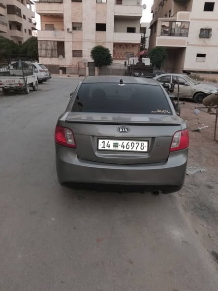 كيا ريو 2011 - صورة 5