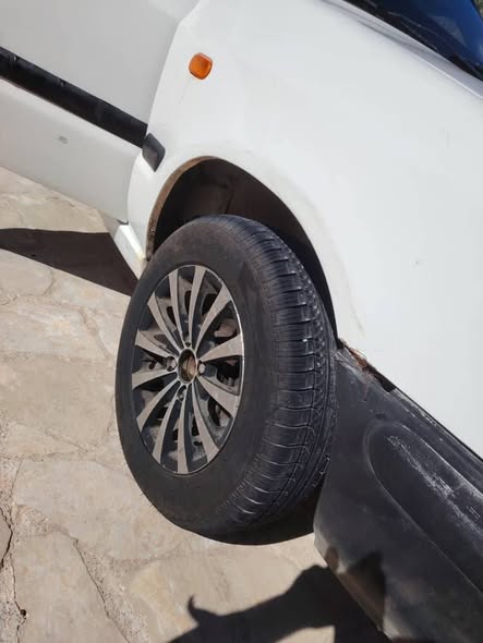سكودا 120 1999 - صورة 2