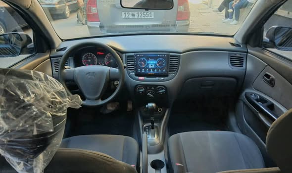 كيا ريو 2011 - صورة 5