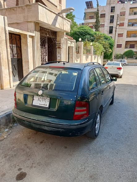 سكودا فابيا 2001 - صورة 2