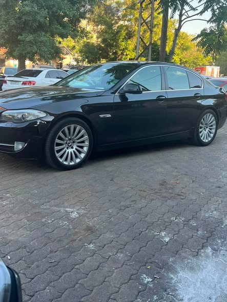 بي إم دبليو 528i 2013 - صورة 2