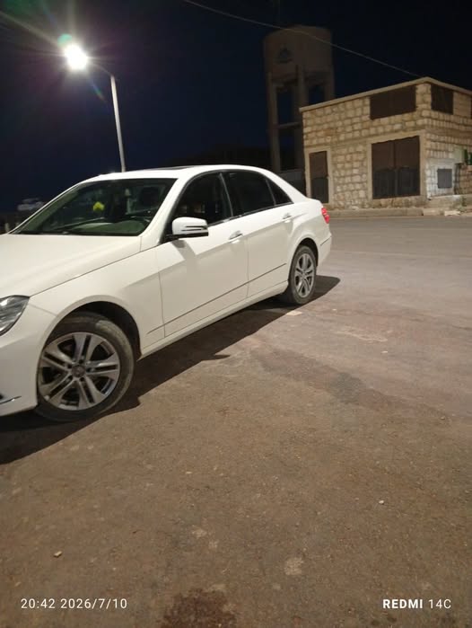 مارسيدس E220 2013 - صورة 1