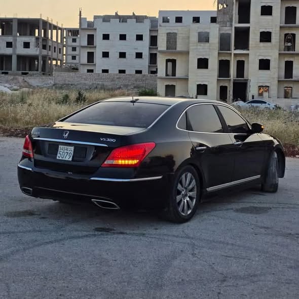 هيونداي سنتنيال 2011 - صورة 3