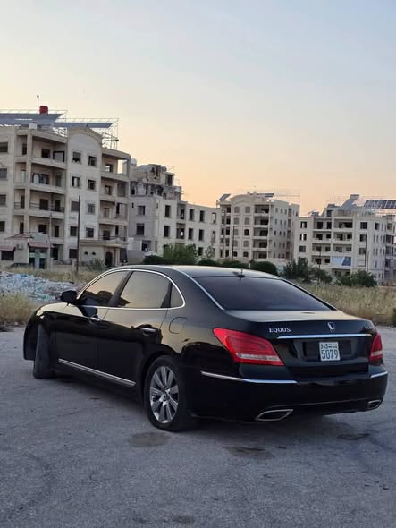 هيونداي سنتنيال 2011 - صورة 4