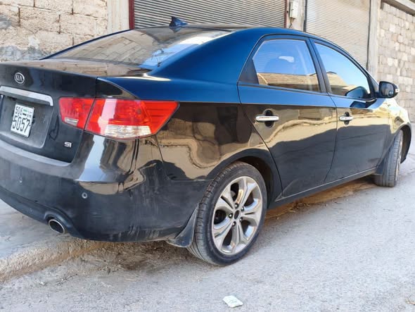 كيا فورتي 2010 - صورة 5