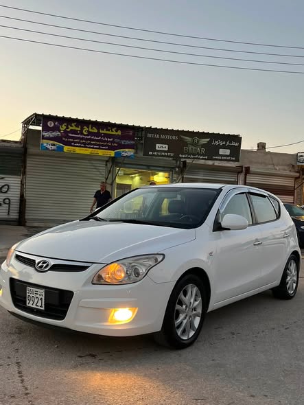 هيونداي اي 30 2008 - صورة 1