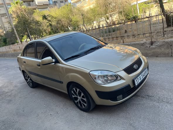 كيا ريو 2009 - صورة 5