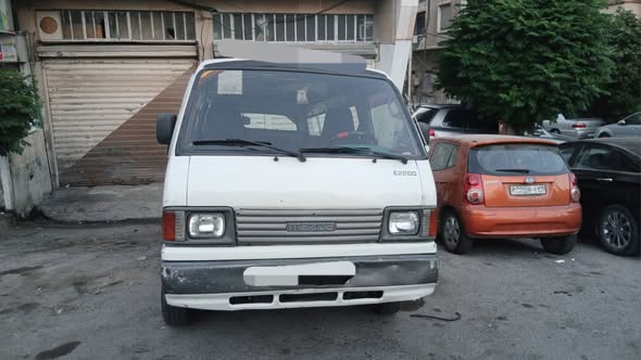 مازدا E2200 1993 - صورة 2