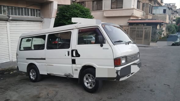 مازدا E2200 1993 - صورة 3