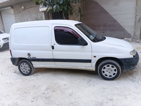 بيجو باتنر 1999 - صورة 3