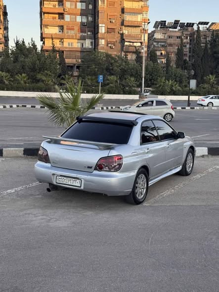 سوبارو إمبريزا 2005 - صورة 1