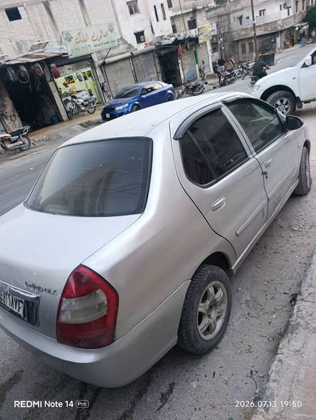 تاتا إنديقو 2009 - صورة 3