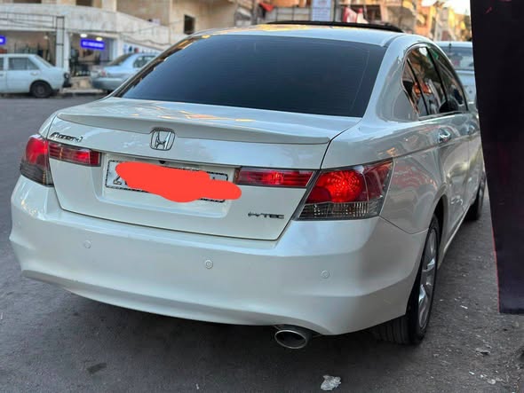 هوندا أكورد 2010 - صورة 2