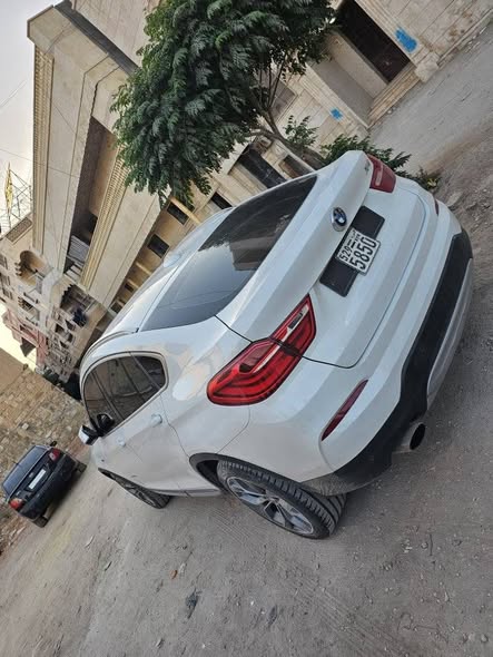 بي إم دبليو X4 2015 - صورة 2