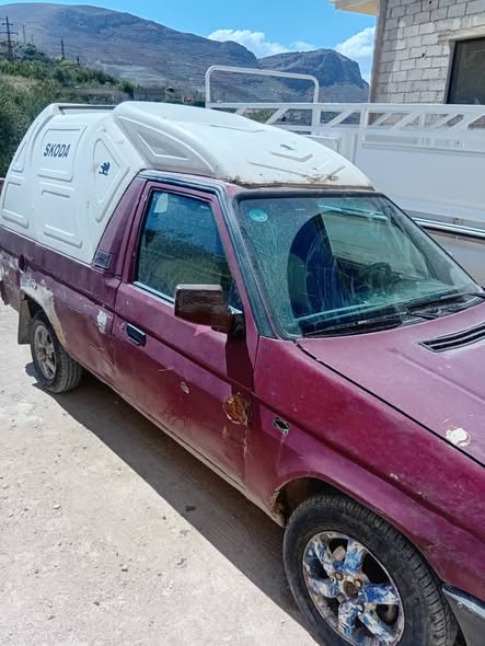 سكودا Pickup 1994 - صورة 3