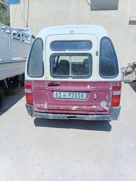 سكودا Pickup 1994 - صورة 4