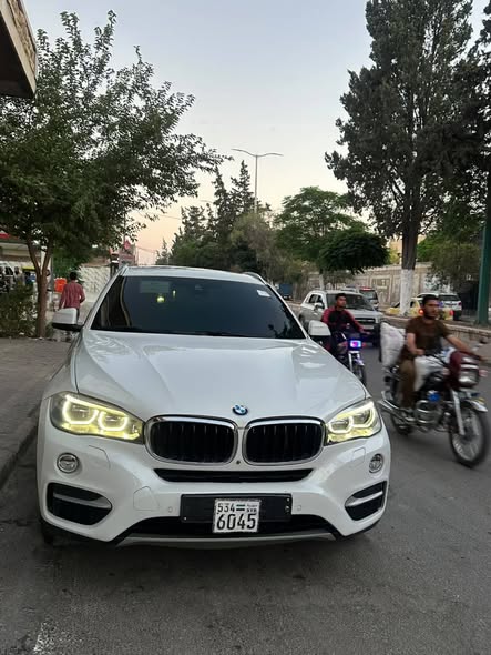 بي إم دبليو X6 2015 - صورة 1