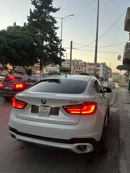 بي إم دبليو X6 2015 - صورة 2