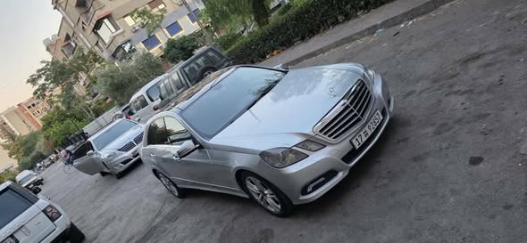 مرسيدس E300 2011 - صورة 3