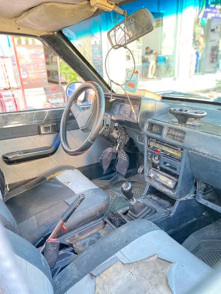 ميتسوبيشي لانسر 1983 - صورة 3