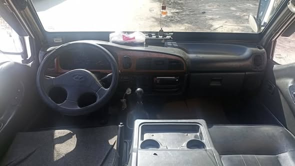 هيونداي اتش 100 1998 - صورة 2