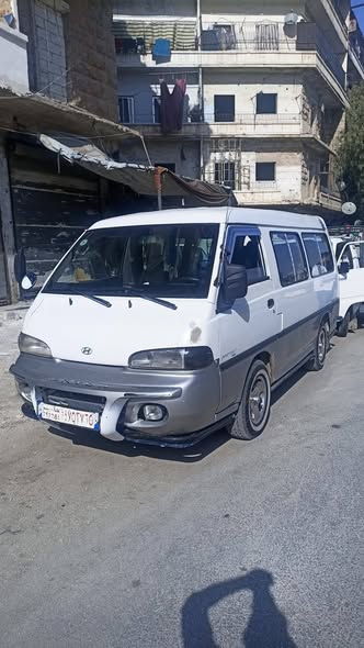 هيونداي اتش 100 1998 - صورة 4